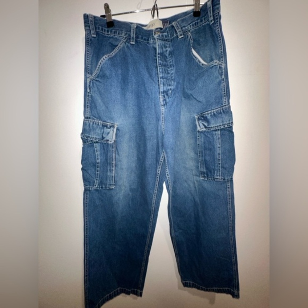 Gap Cargo jeans button fly sz 36 x 30
